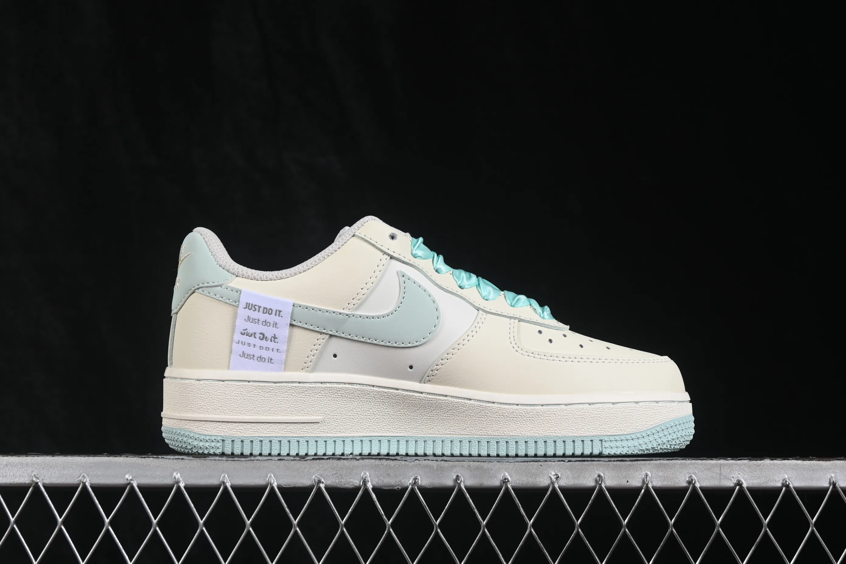 All categories Nk Air Force 1 Air Force series Nk Air Force 1 Low Air Force low top Nike Air Force 1'07 Low "Green Grape Leopard Pop" Hand-painted graffiti Green Grape Leopard Air Force One low-top casual sneakers FB1839-112